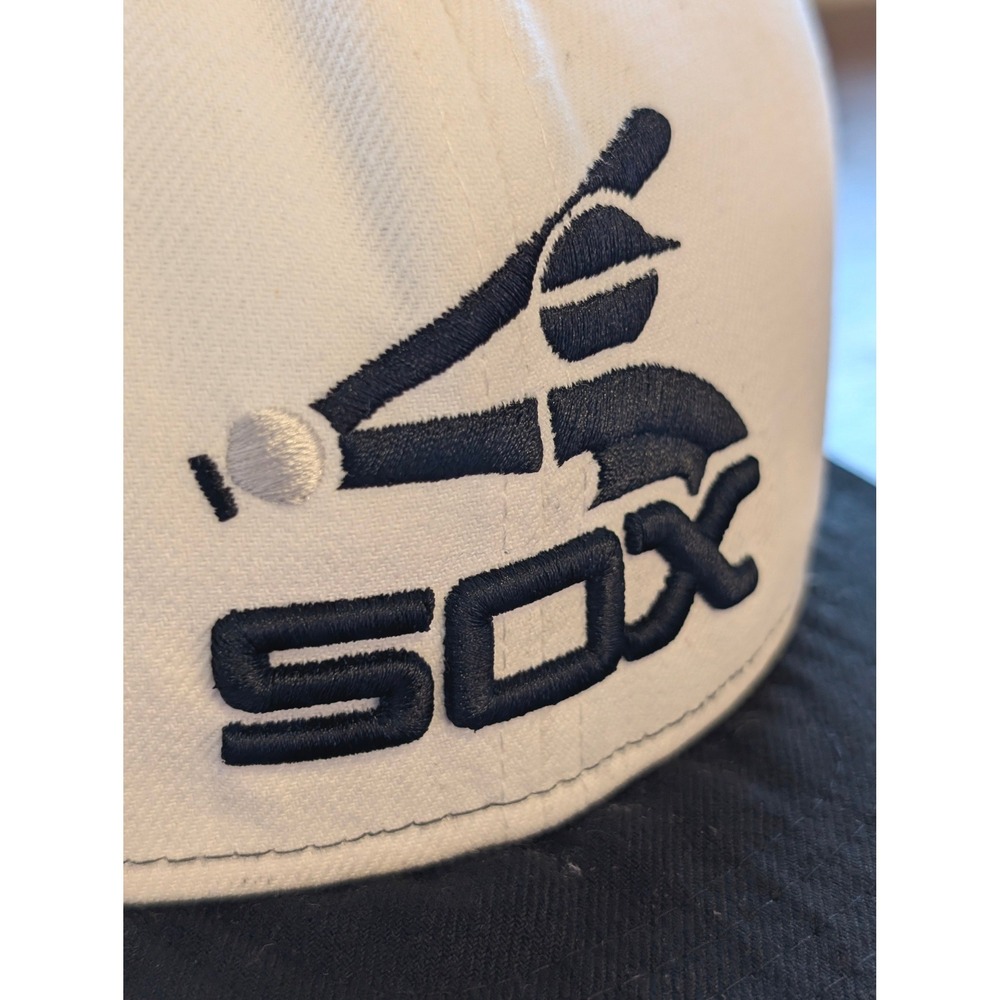 New Era 59FIFTY Chicago‎ White Sox Fitted Hat 7 1/8 Black White Batterman Logo - Picture 3 of 10
